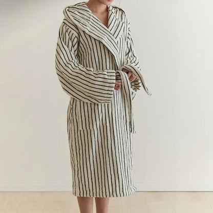 Luxurious Retro Checkerboard Cotton Bathrobe