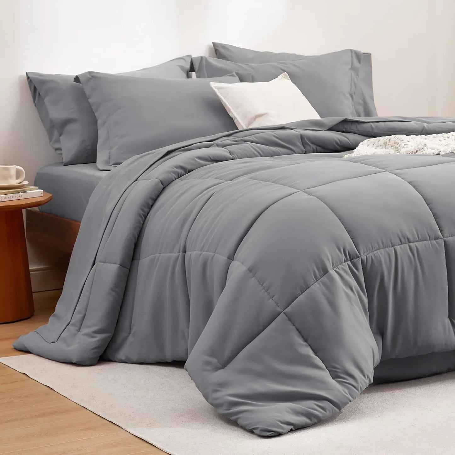 Comforter Set - 7 Pieces in a Bag